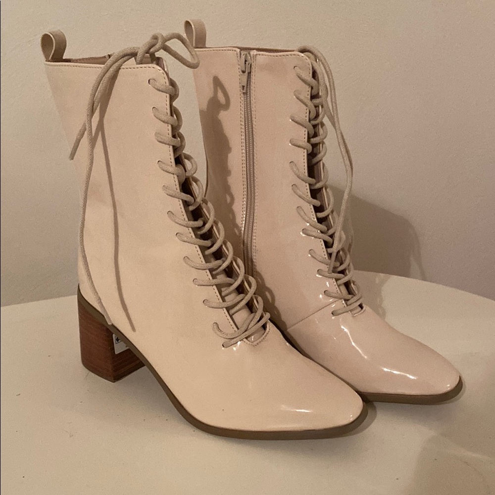 Elegant Cream Lace-Up Ankle Boots